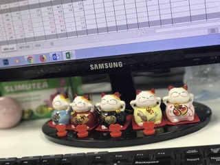 tượng mèo thần tài