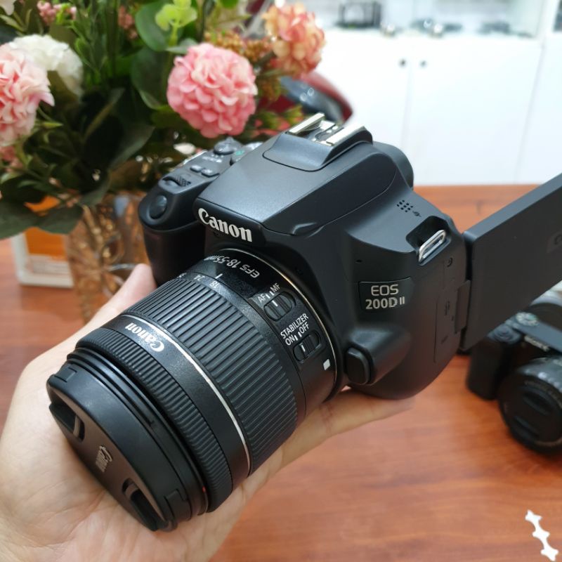 Máy Ảnh Canon 200D Mark II Kèm Kit 18-55 STM