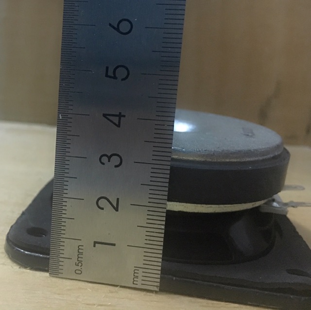 Loa bass sub 8 cm xe hơi- mũ lồi