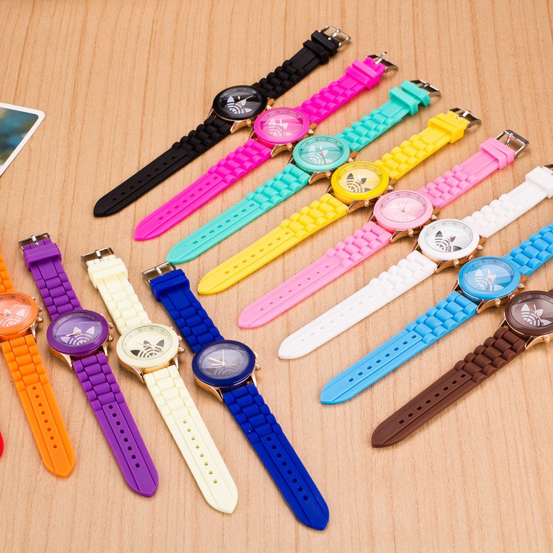 Đồng hồ đeo tay mặt họa tiết 3 chiếc lá dây silicone kiểu dáng cổ điển thời trang dành cho nữ