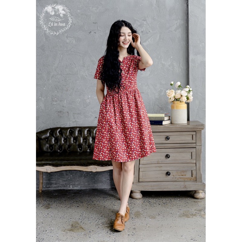 Váy Hoa Đỏ Thắt Eo Dáng Xoè Mùa Hè Lá In Hoa
