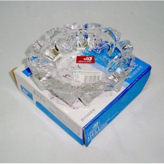 Gạt tàn thuốc lá thủy tinh