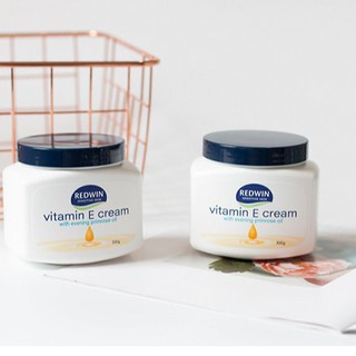 Kem dưỡng ẩm Redwin Vitamin E Cream lọ 300g