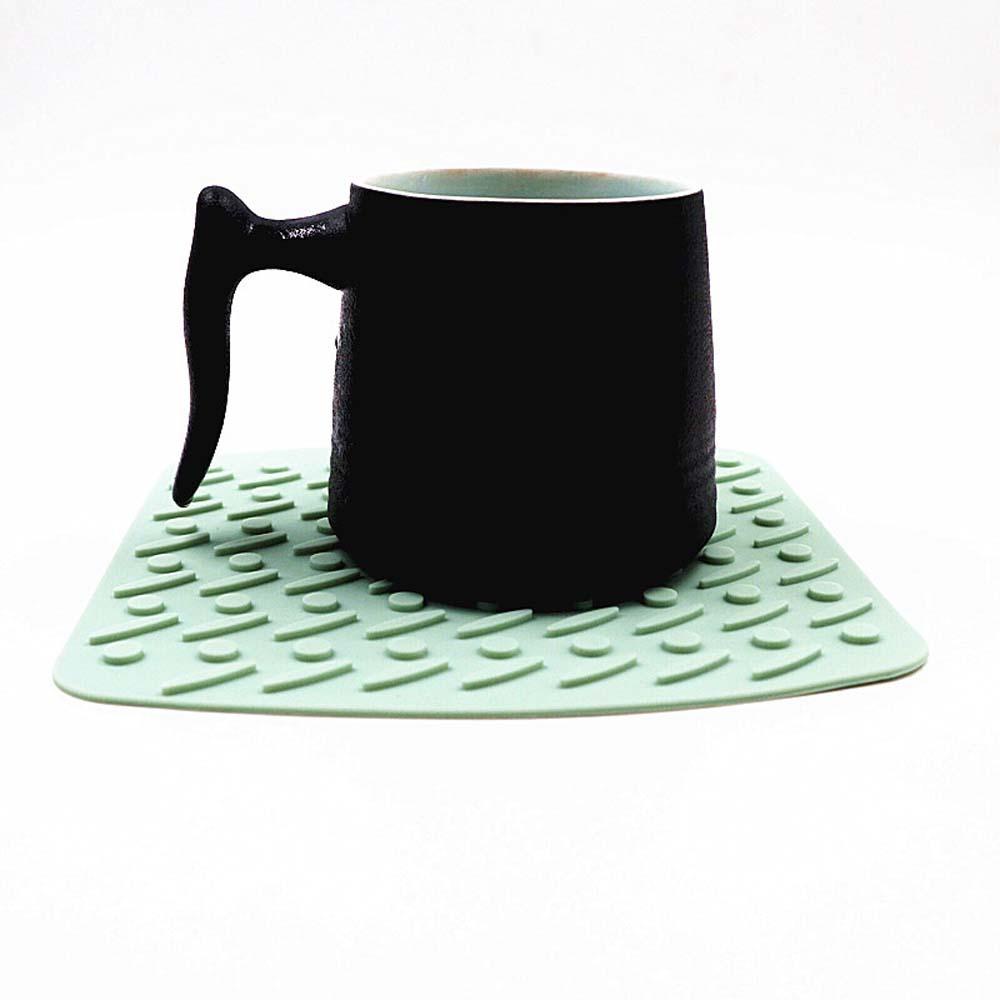 Đế Lót Nồi Bằng Silicone Cách Nhiệt Chống Trượt Tiện Dụng