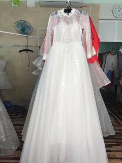 Váy cưới thanh Lý