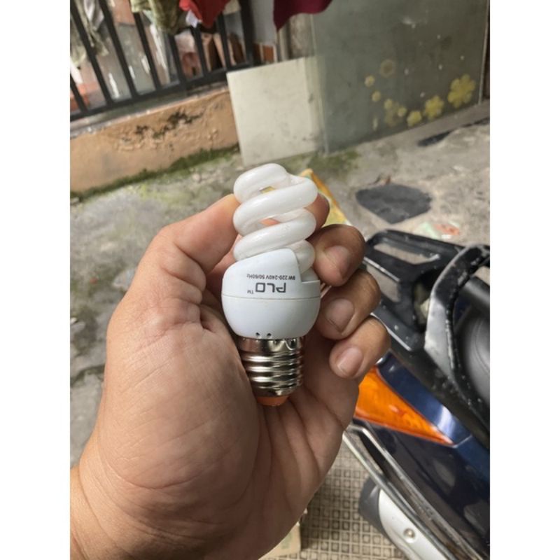 BÓNG XOẮN 9W TRẮNG TIẾT KIỆM ĐIỆN