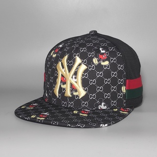 Mũ Nón Snapback Thời trang Guci mickey