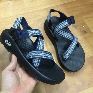 Dép quai hậu chaco5 họa tiết thổ cẩm xanh lam