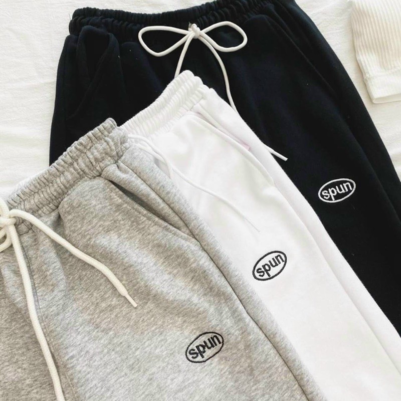 quần jogger nỉ da cá thêu chữ
