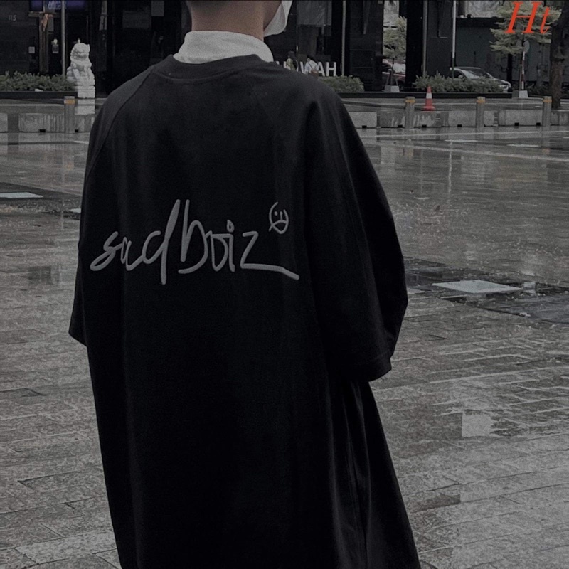 Áo phông Sad chữ nghiêng H2A866