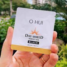 {Dùng thử] Gói kem chống nắng OHUI Day Shield Perfect Sun Black 1ml