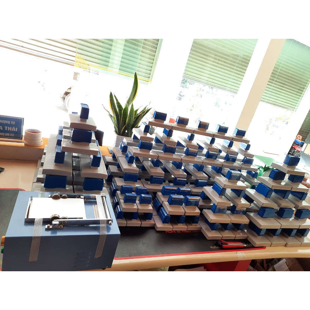 Dấu flash bản vẽ hoàn công, logo