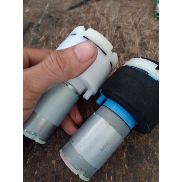 Máy sủi oxi,hút chân không 12v