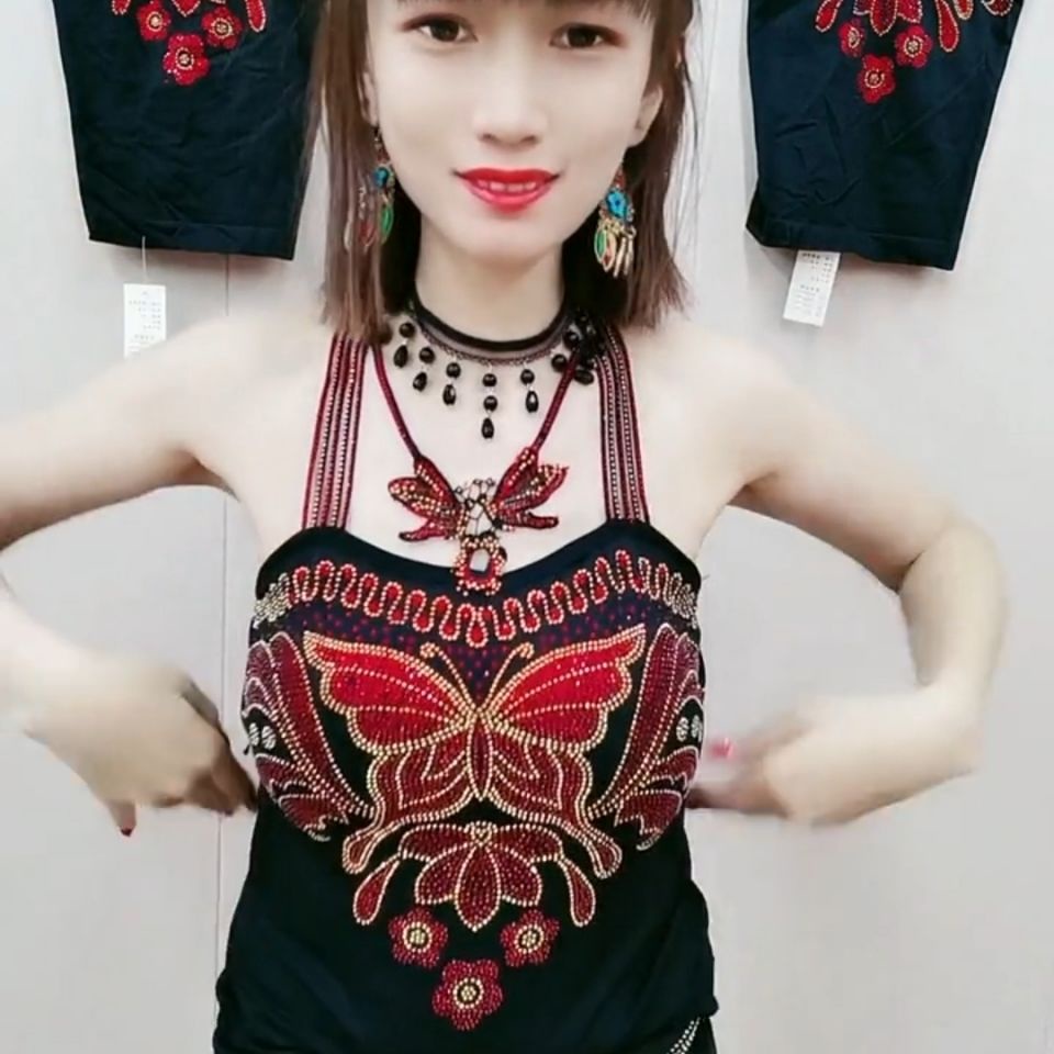 Hàng Có Sẵn Áo Hai Dây Dát Kim Cương Hình Hoa Hồng Thời Trang Mùa Hè 2021 Phong Cách Mới Quyến Rũ Cho Nữ