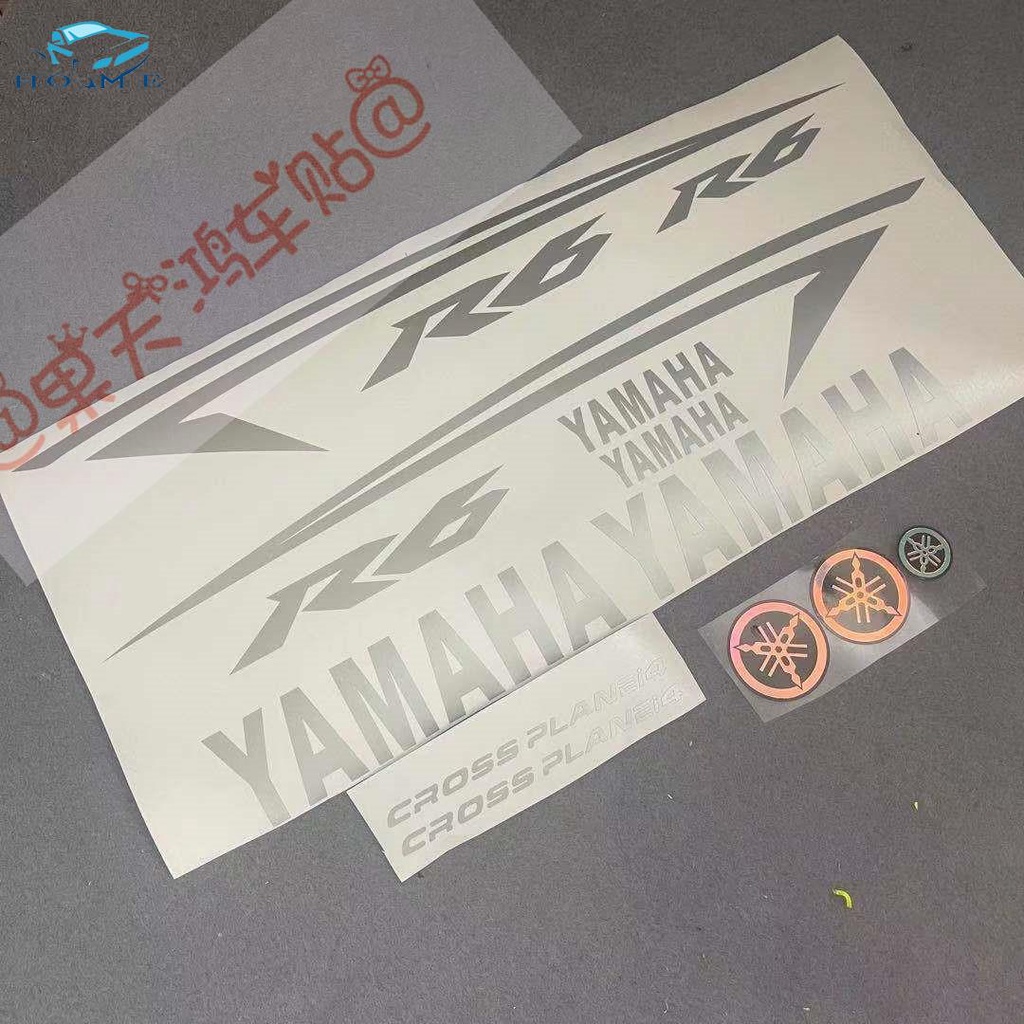 Miếng dán trang trí xe hơi Yamaha YZF-R1 / R6 hình vương miện màu vàng