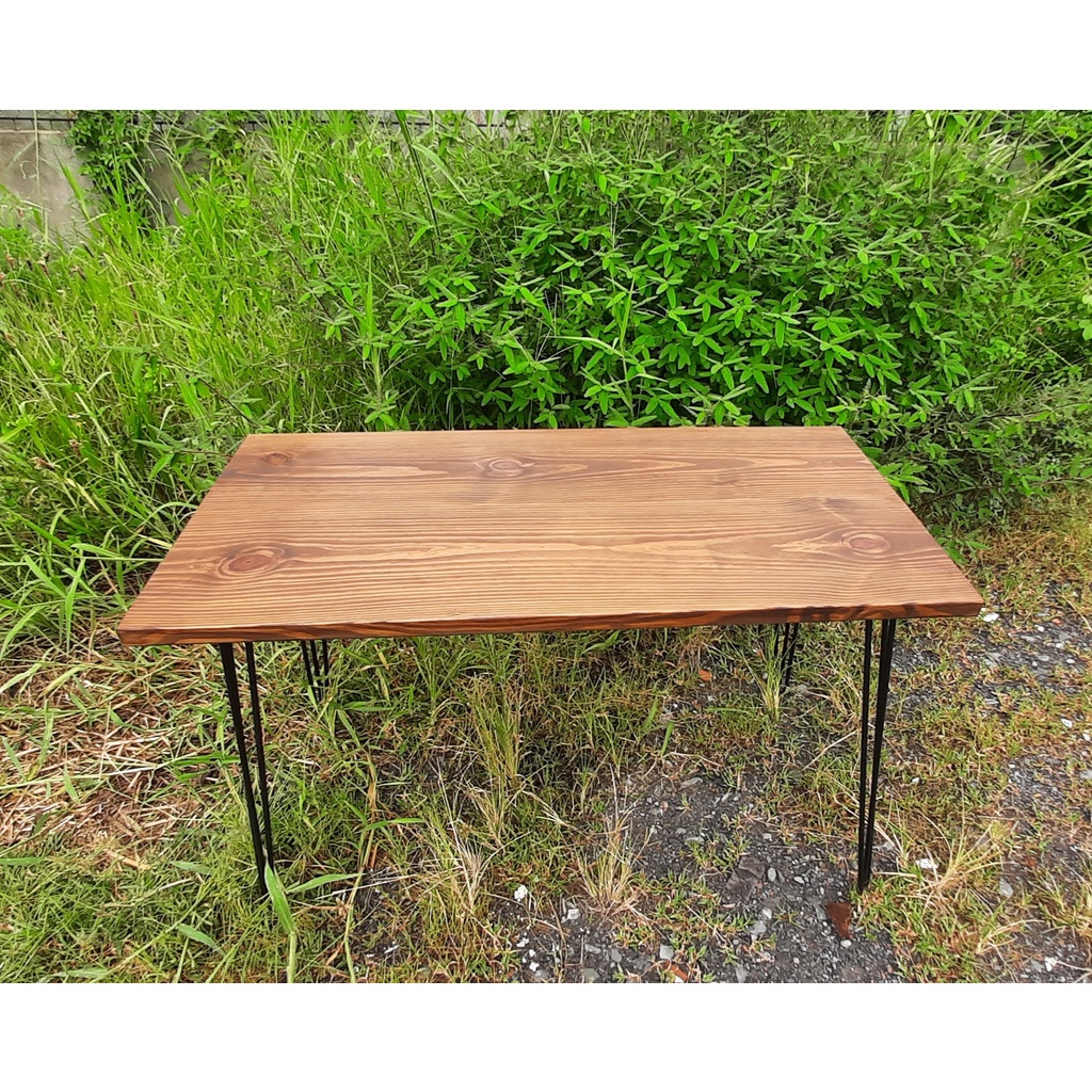 Bàn làm việc gỗ tự nhiên - Bàn làm việc chân sắt 100% gỗ thông - Bàn Vintage siêu Chill  - Nhỏ Decor