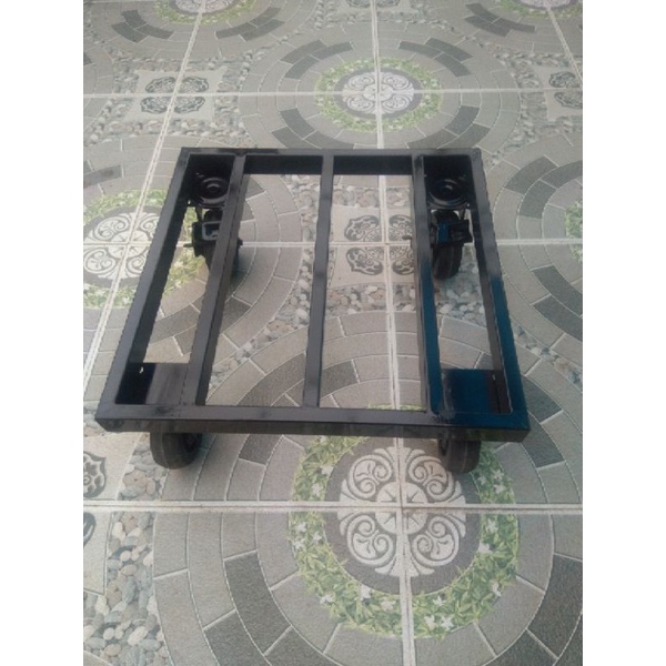 Kệ kê chậu cây. Bánh xe tải >300kg. Vuông 40x40cm & 50cmx50cm. hộp thép 2x4cm