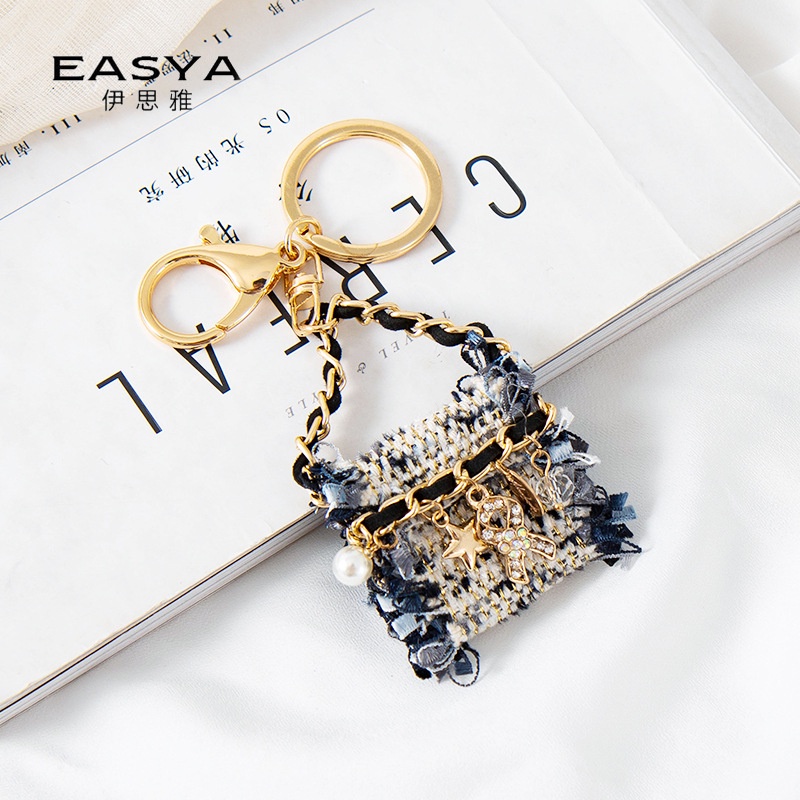 Móc khóa kim loại đính đá thời trang cao cấp