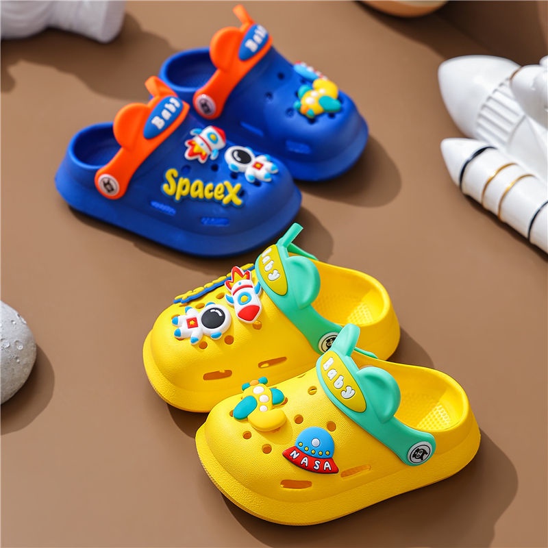 Dép Sandal Đục Lỗ Chống Trượt Cỡ Lớn Cho Bé Trai