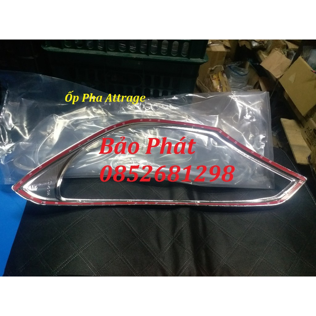 Bộ ốp viền đèn Pha Xe Mitsubishi Attrage dùng cho các form 2014-2019
