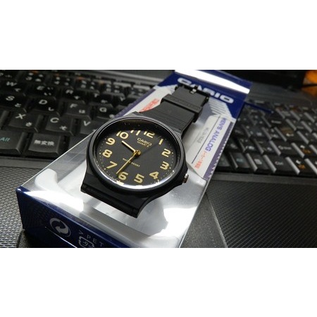 Đồng hồ CASIO MQ-24-1B2LJF nam, nữ, học sinh, sinh viên đeo đều rất hợp