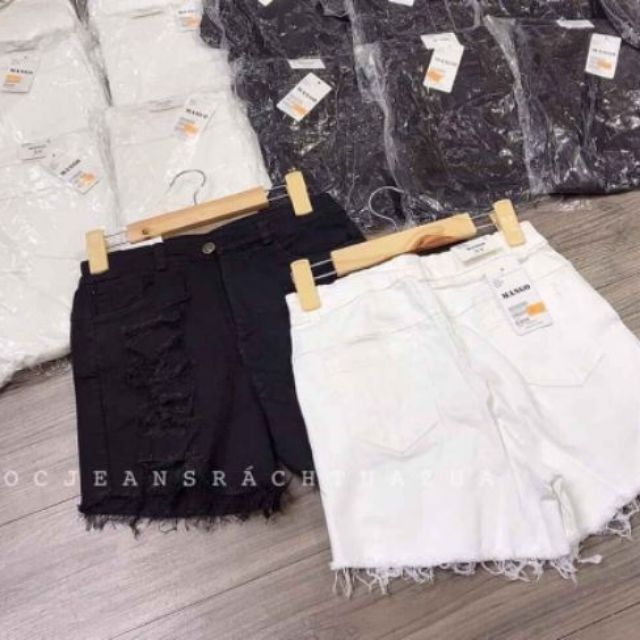 Quần jean rách tua rua