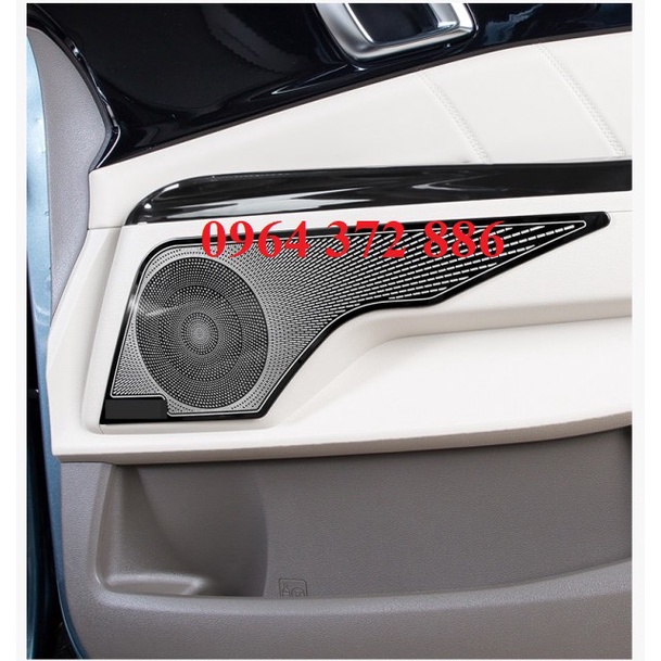 Ốp màng loa cánh cửa xe Kia Carnival 2021 - 2022 - Bộ 9 chi tiết có 2 mẫu Titan và Inox