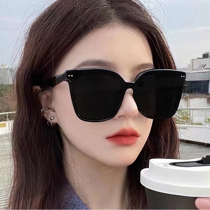 Kính Mát Gọng Vuông Chống Nắng Phong Cách Retro Thời Trang Cho Nam Nữ
