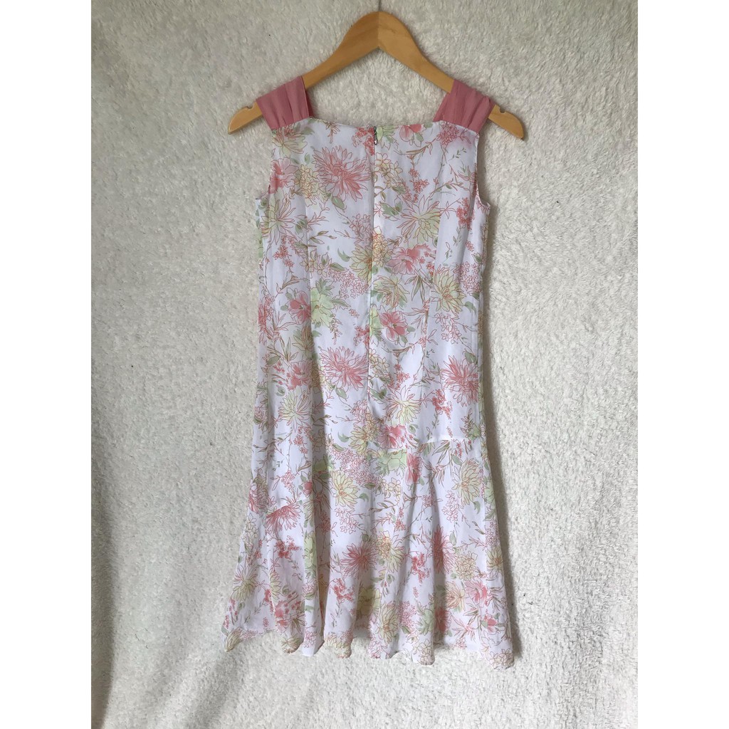 Đầm voan hoa - hàng si