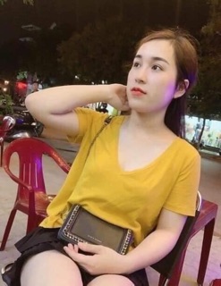 Áo zara cổ tim