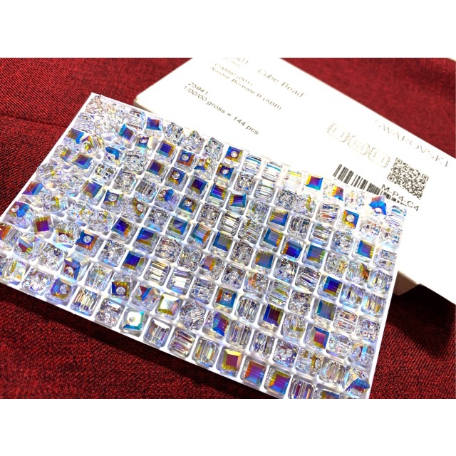 ĐÁ PHA LÊ VUÔNG SWAROVSKI 8mm