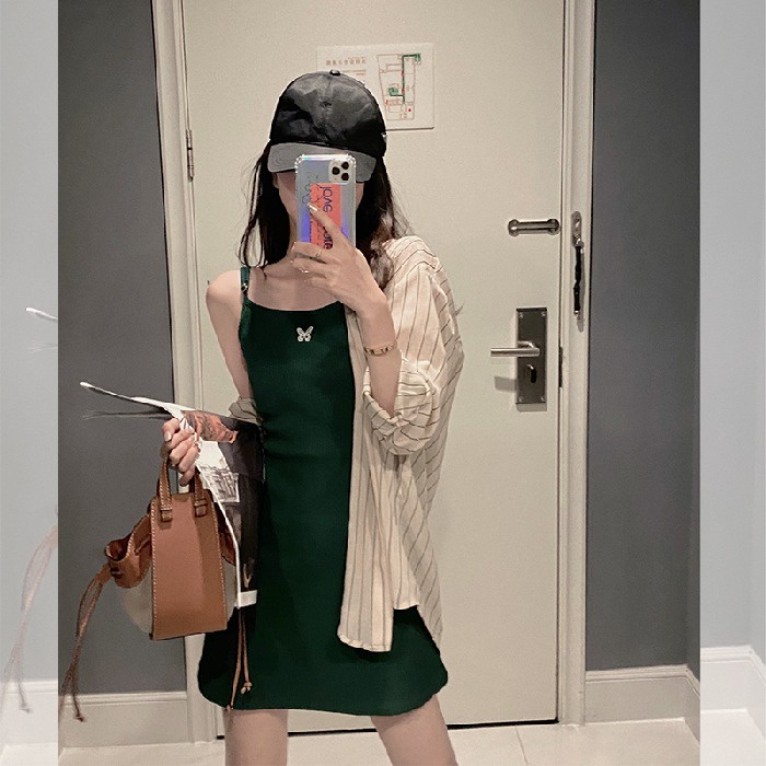 【ZHELIHANGFEI】 / Đầm Hai Dây Dệt Kim Ôm Dáng Thêu Họa Tiết Bướm Rỗng Phong Cách Sang Trọng Mùa Hè 2022 Quyến Rũ Cho Nữ