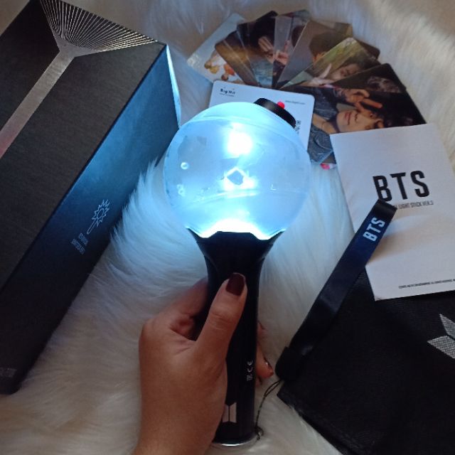 [Ảnh thật] Lighstick bomb ver 3 đèn cổ vũ nhóm BTS tặng pAAA