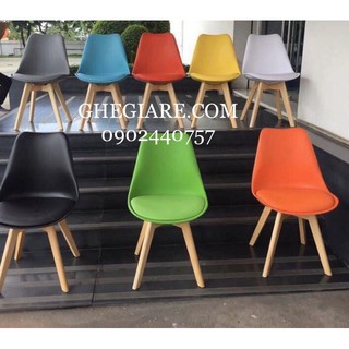 GHẾ CAFE NHỰA ĐÚC NGUYÊN KHỐI MẶT NỆM,CHÂN GỖ