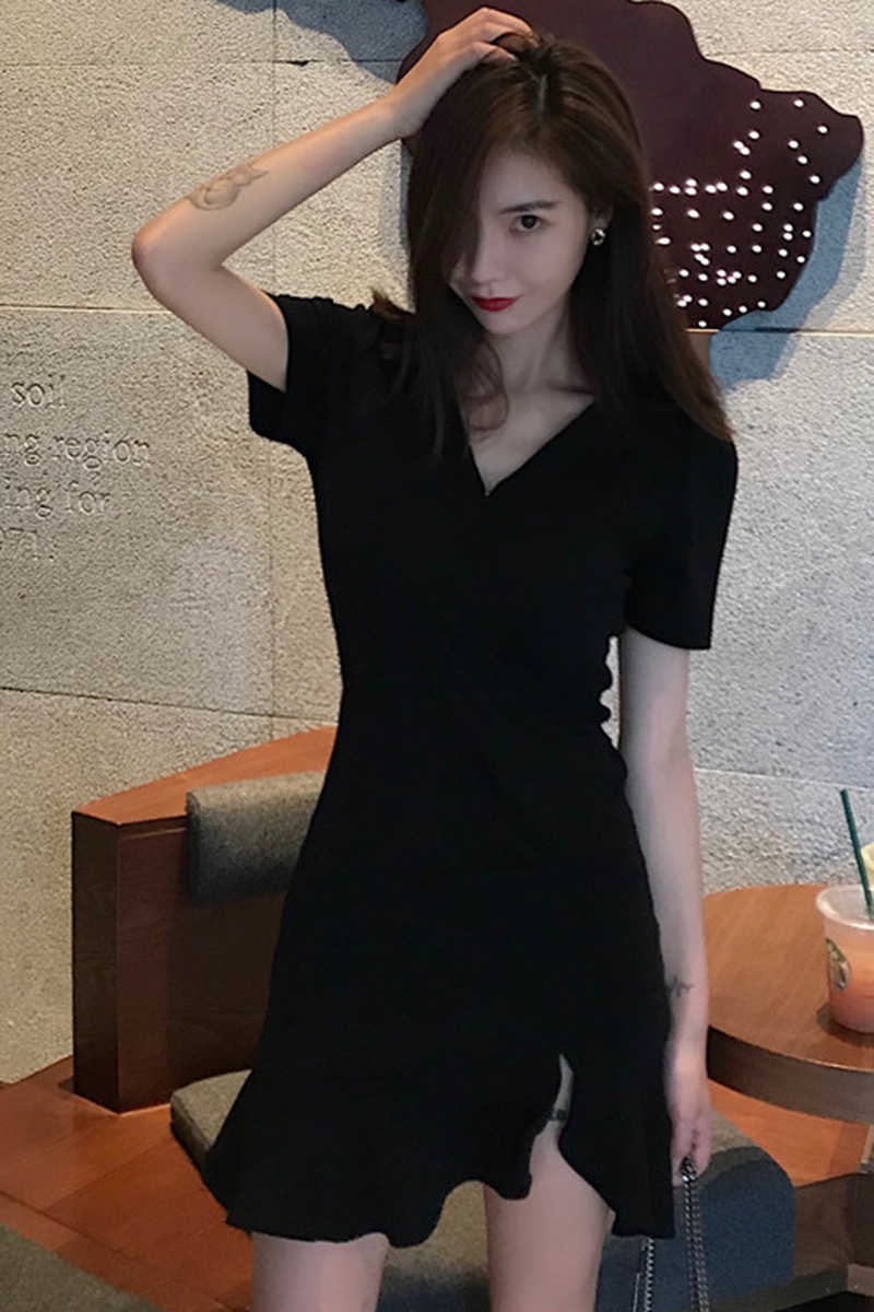 Puff sleeve sexy low collar slim black dresses woman elegant simple high street female fashion party club mini dress