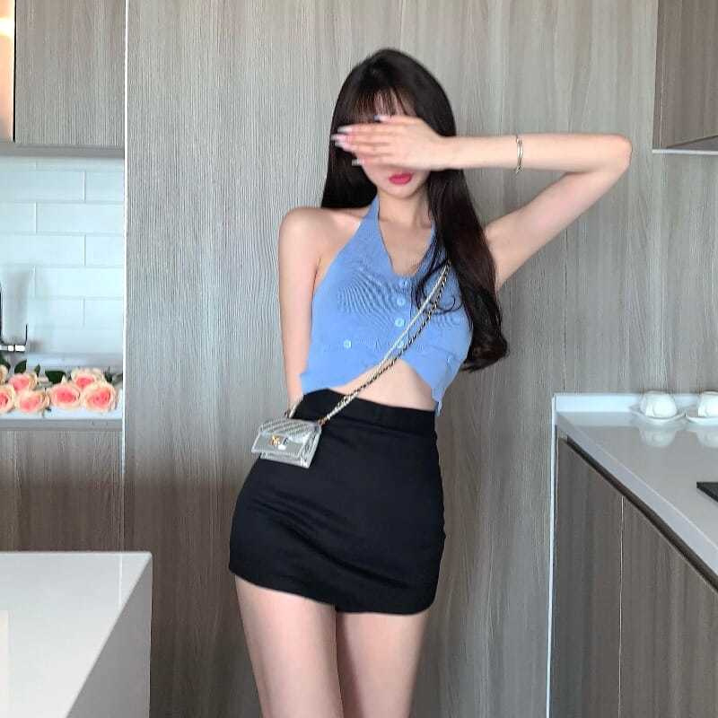 Áo Lửng Hai Dây Cổ Yếm Thời Trang Cho Nữ