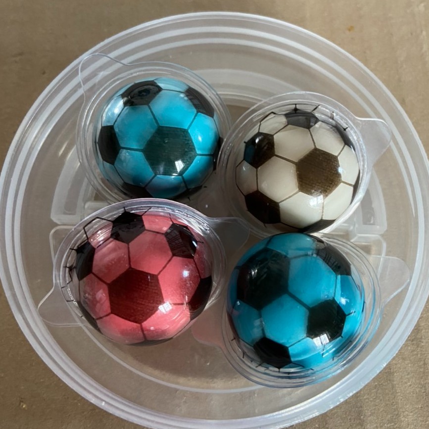 Kẹo dẻo hình quả bóng Funny Castle HongKong | BigBuy360 - bigbuy360.vn