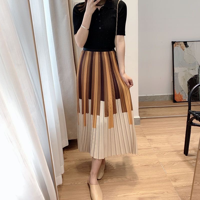 Chân Váy Dập Ly Dài Kẻ Sọc Phối 2 Màu Hài Hòa Tôn Dáng | Bé Tiu Clothing