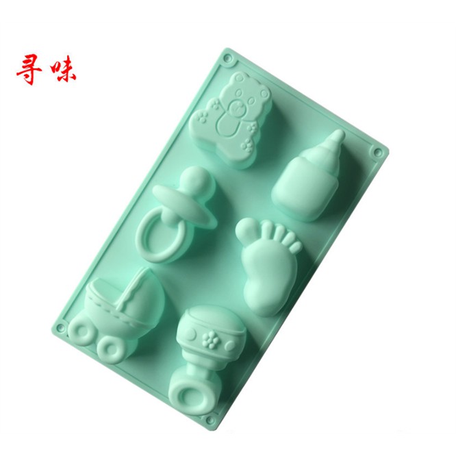 Khuôn Silicone Vĩ Bình Bú Xe Nôi Bàn Chân Em Bé Lớn
