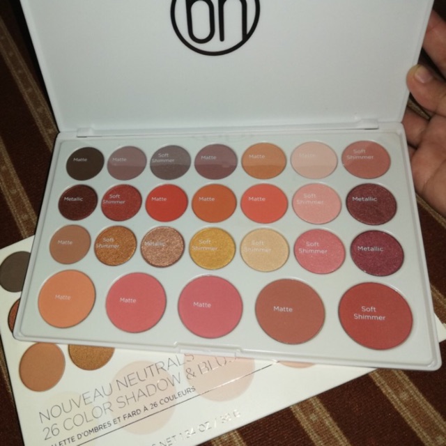 (có sẵn) bảng mắt bh 26 màu nouveau neutrals | BigBuy360 - bigbuy360.vn