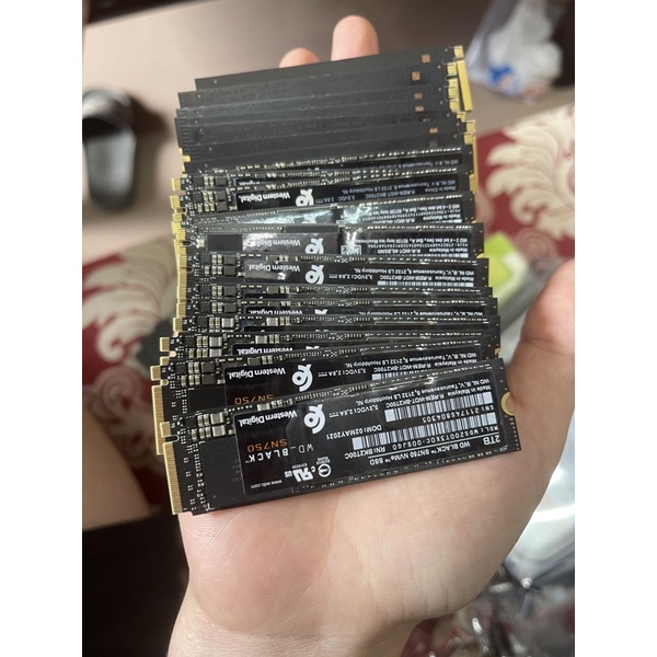 Ổ cứng SSD M2-PCIe 2TB WD Black SN750 NVMe 2280