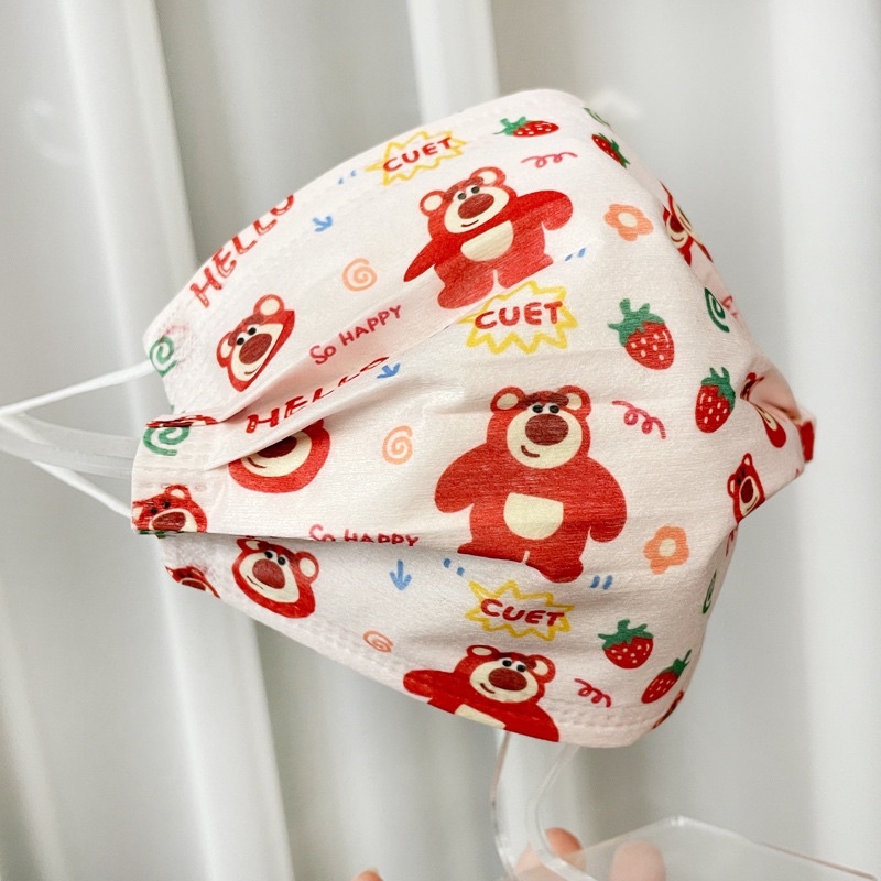 1 chiếc khẩu trang trẻ em in hình dễ thương Lotso - Strawberry Bear