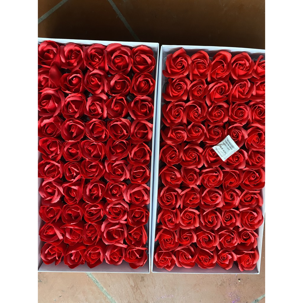 Hoa sáp màu đỏ 3 lớp 50 bông loại đẹp [FreeShip]