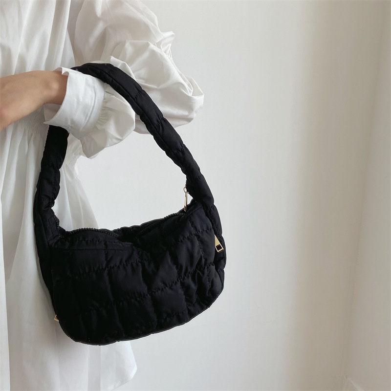 Túi đeo vai gối phồng xinh xắn Ulzzang hàng Quảng Châu có sẵn mã 1689