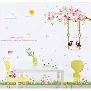 Decal trang trí phòng xích đu tình yêu