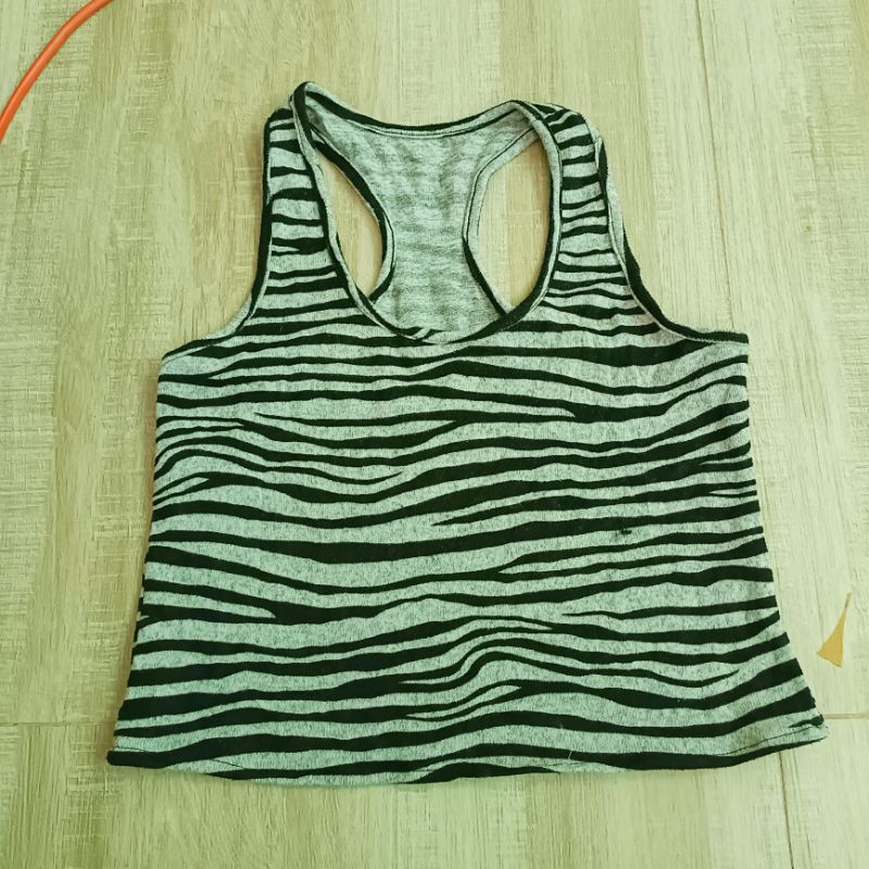 Áo dây,3 lỗ,váy,croptop...