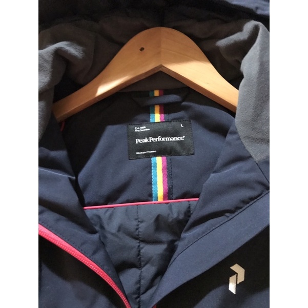 Áo phao peak performance size L