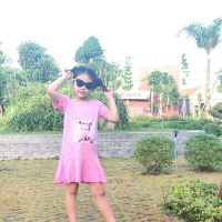 váy xinh size đại bé gái