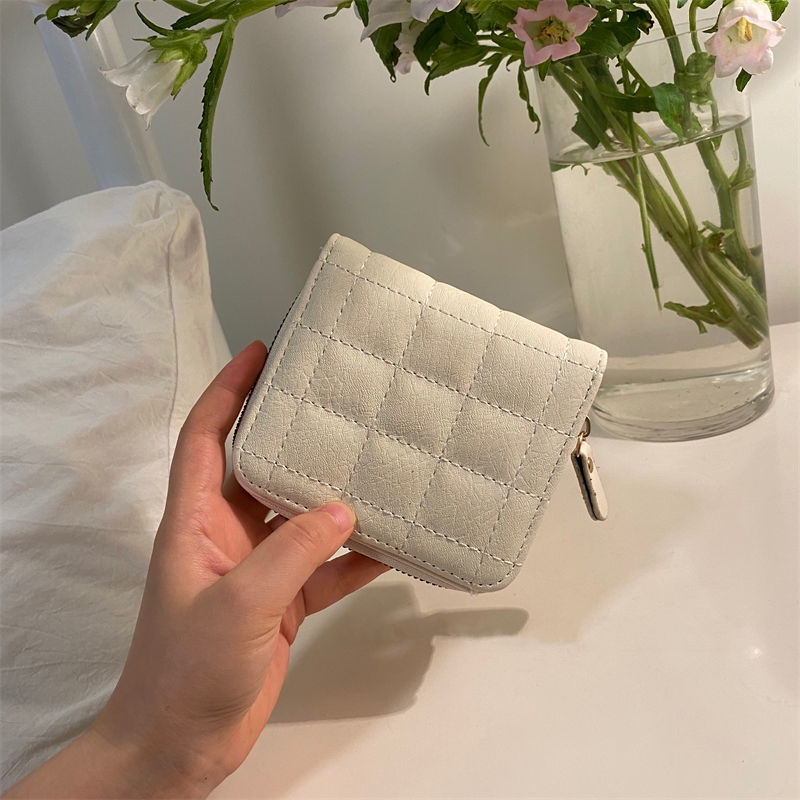 Ví Ngắn Mini Thêu Họa Tiết Xinh Xắn Có Khóa Kéo Tiện Lợi Dành Cho Nữ