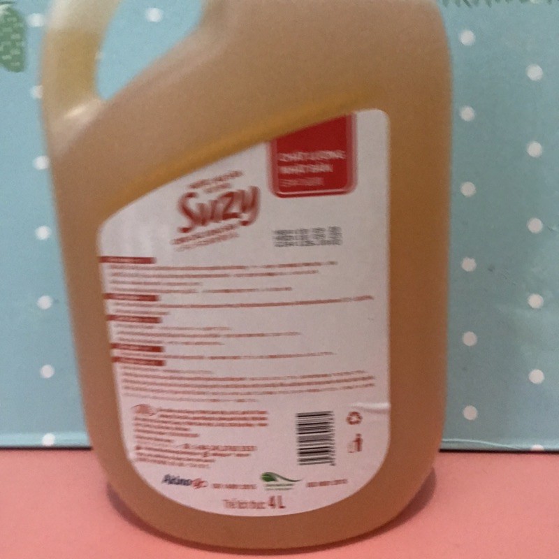 Nước lau sàn Suzy hương quế 4 lít